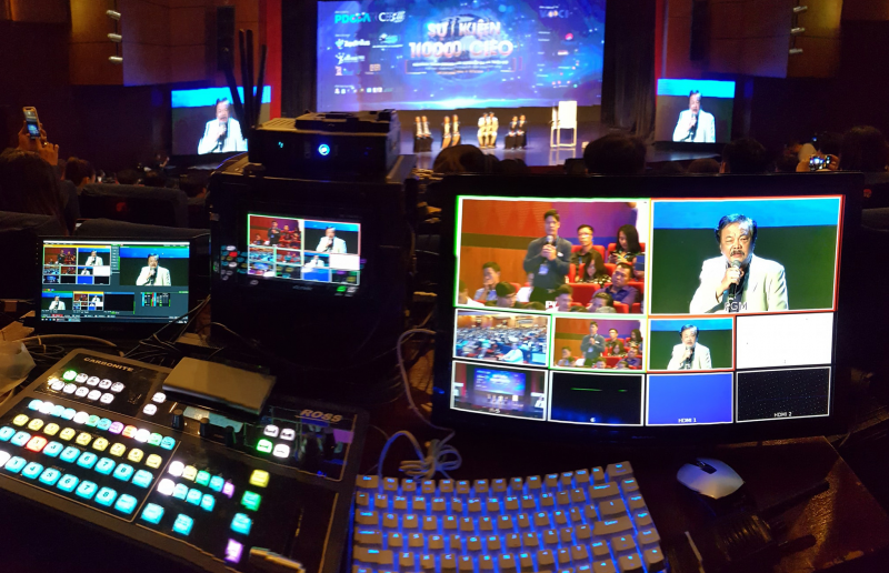 THIẾT BỊ CẦN THIẾT ĐỂ LIVESTREAM CHUYÊN NGHIỆP