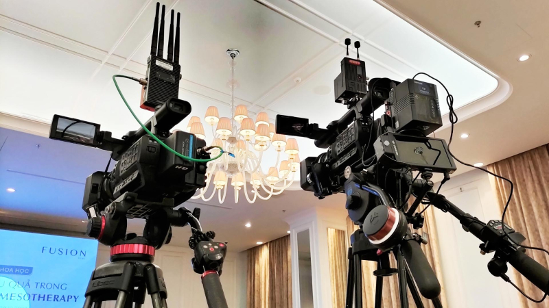 Dịch vụ Live LED tại quận 7 ( Giúp khán giả theo dõi và tương tác trực tiếp với sự kiện )