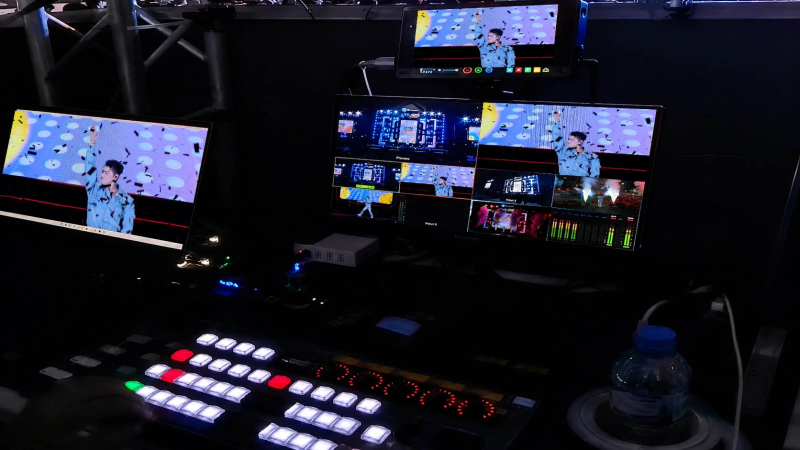 Dự &aacute;n Livestream sự kiện tại Học viện T&agrave;i ch&iacute;nh H&agrave; Nội