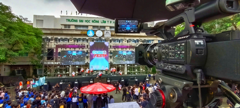 Quay Phim Sự Kiện Chuy&ecirc;n Nghiệp